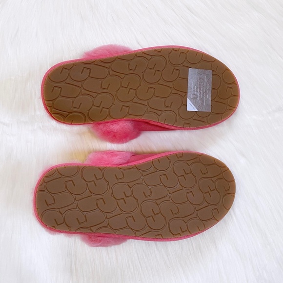 UGG Scuffette II Strawberry Sorbet Suede Slippers - Picture 6 of 8